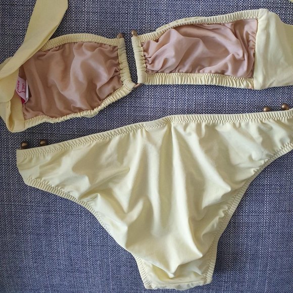 NWOT Yellow Lisa Curran Bikini Set - Size Medium - Picture 11 of 12